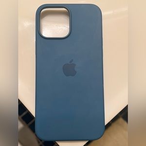 Apple iPhone 13 Pro Max silicone case w/MagSafe - blue jay